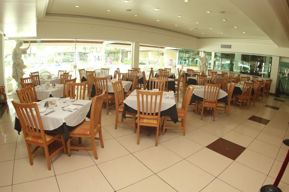 Hotel Atlântico Búzios Convention Extérieur photo The dining room at the restaurant