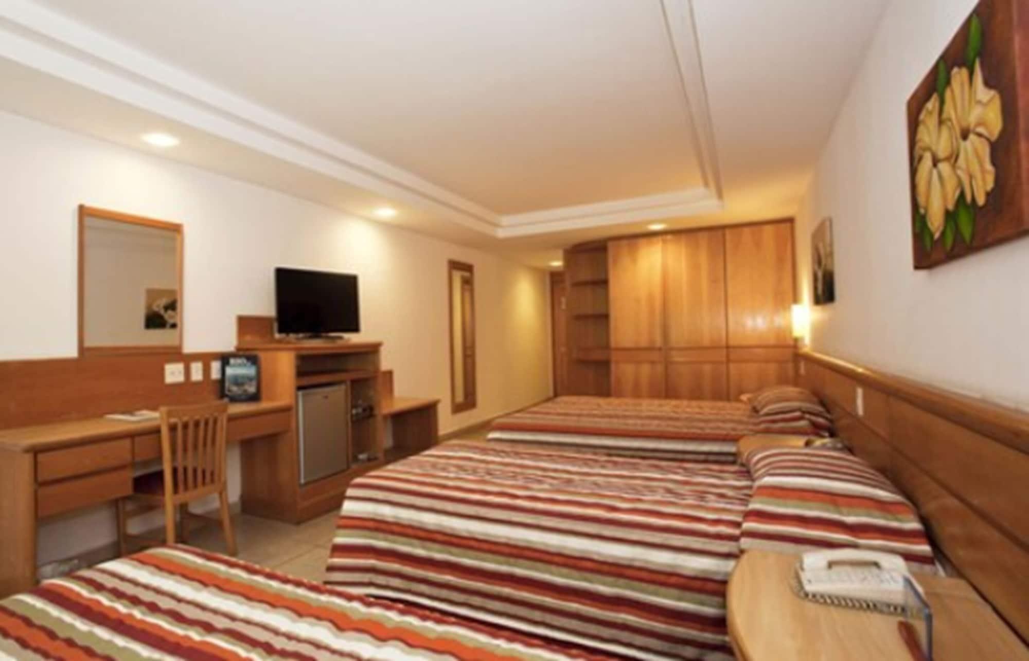 Hotel Atlântico Búzios Convention Extérieur photo A room at the hotel