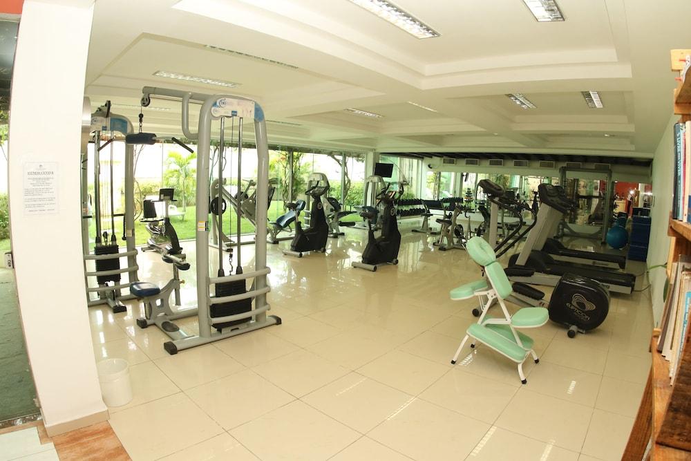 Hotel Atlântico Búzios Convention Extérieur photo The gym at the hotel