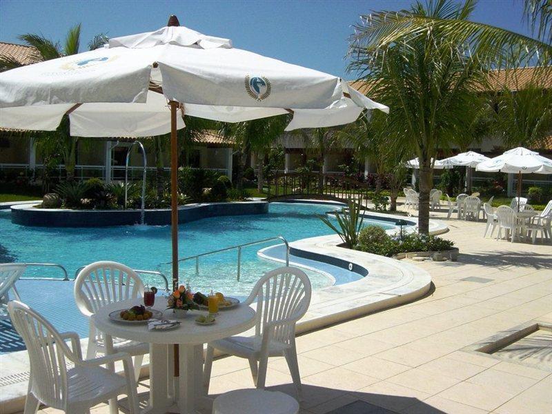 Hotel Atlântico Búzios Convention Extérieur photo A pool in a resort in Brazil